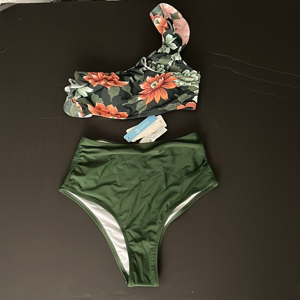 CUPSHE Dark Green Floral One Shoulder Ruffle High Waisted Bikini